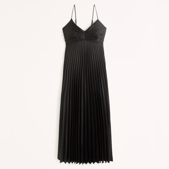 Abercrombie & Fitch Dresses & Skirts - Abercrombie & Fitch | The A&F Giselle Pleated Maxi Dress Black